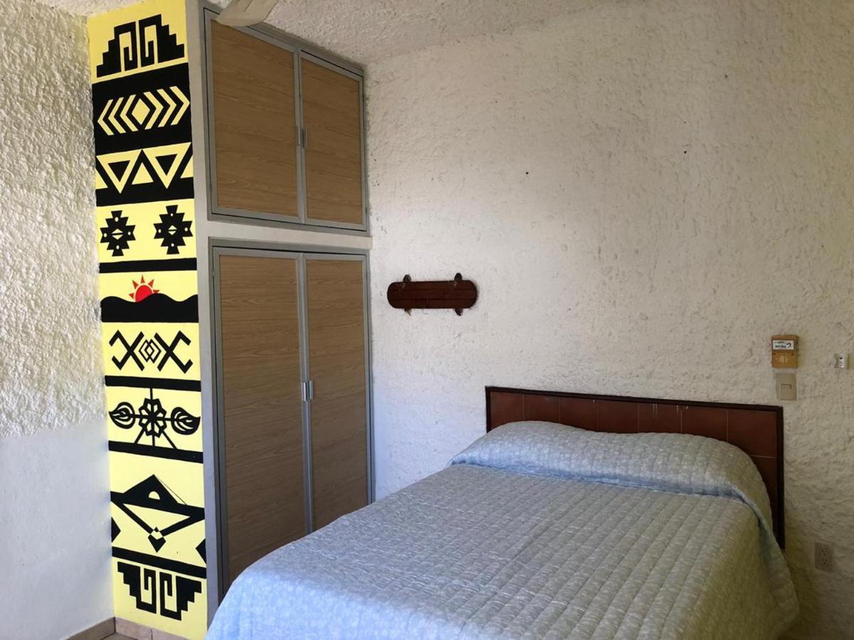 Hostal Perla Mazatlan Luaran gambar